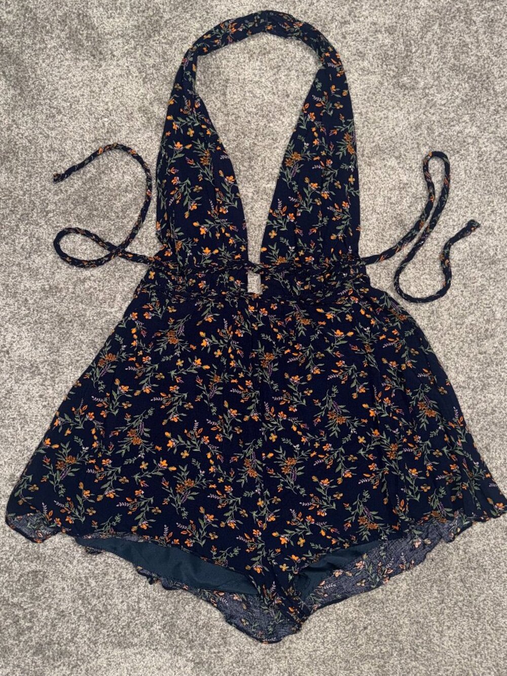 Blush Mark Navy Floral Backless Romper Playsuit Size Small